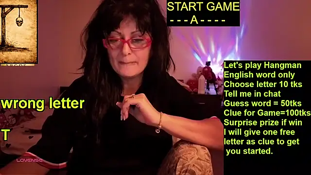 SexyAndBadGirl webcam