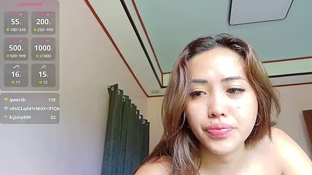 Serena_reinaa webcam