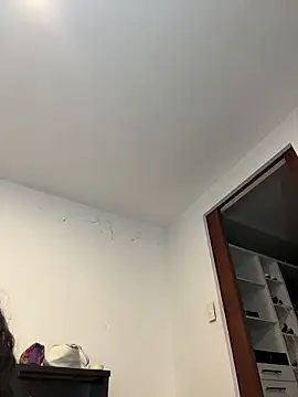 dani_bela – webcam model profile photo