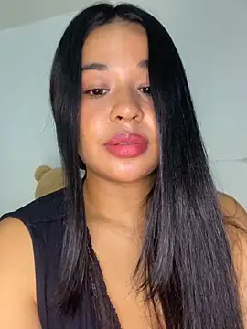 Webcam Model (Aitana98_)  is live.Free join now!