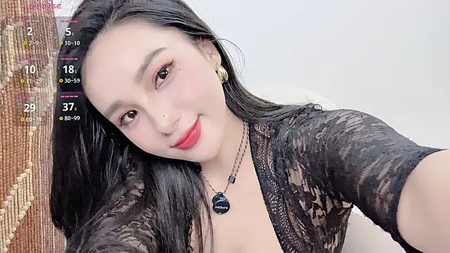 美女Janaya-88在线直播