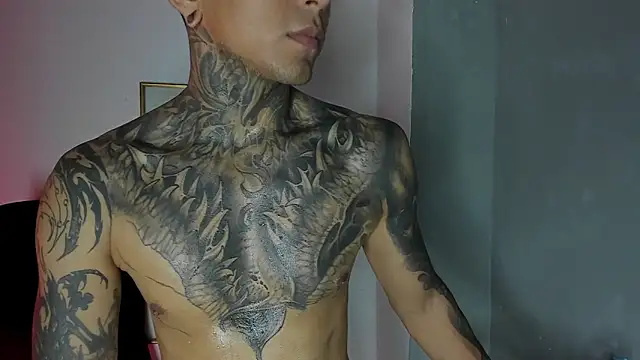 Travistanner_28 webcam