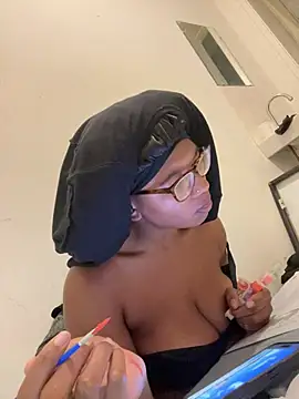 xxxdanidoomsdayxxx webcam