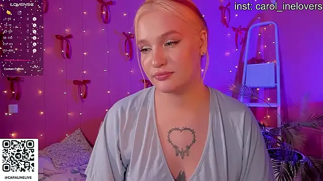 CarolineLovers webcam