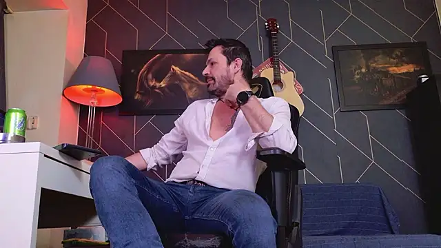 chriskox (Ask my age) - My cock need pleasure, - worship