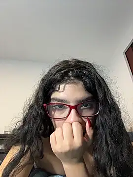 dani_bela – webcam model profile photo