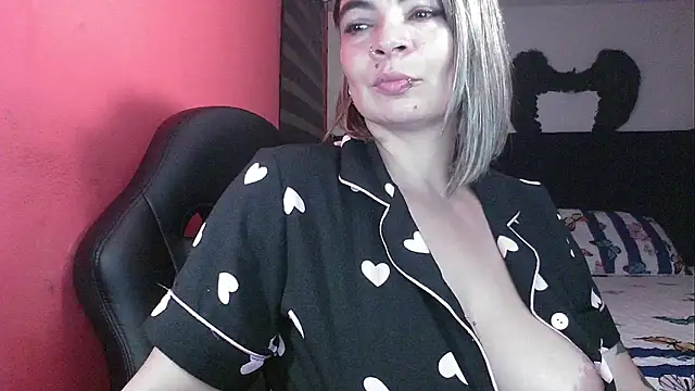 charlotedoll webcam