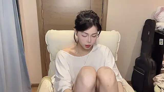 美女Koi-00在线直播