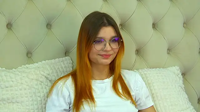 BellaMarebelle webcam