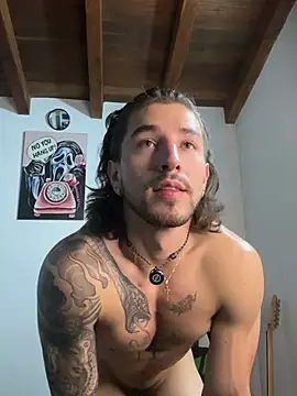 Valentino_Xander webcam