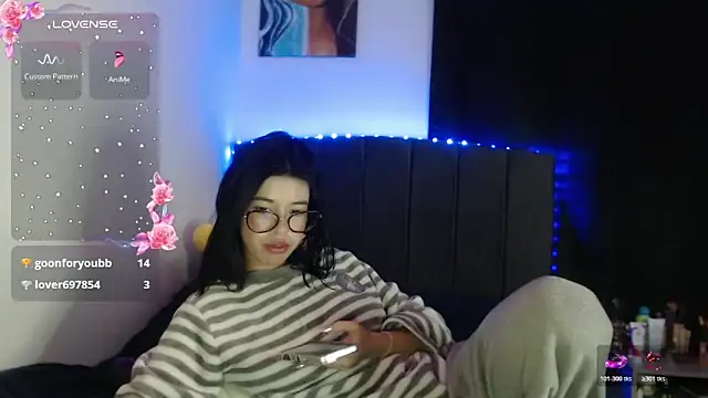 ily_bea (F teen) - Show tits bouncing in oil👅🍒🥵