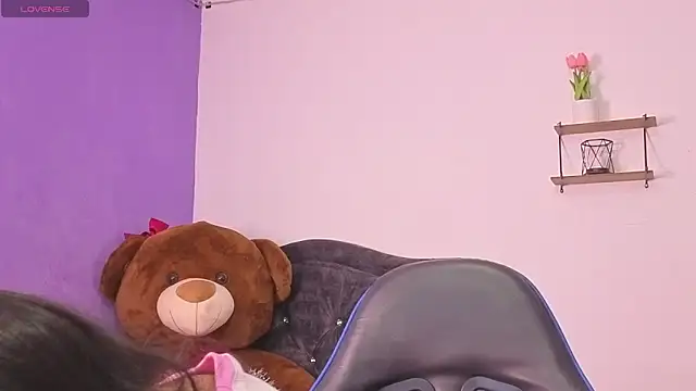 badkittyy (F teen) - I want a kiss from you