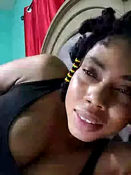 Webcam Model (HONEYSWEETS_LIVE)  is live.Free join now!