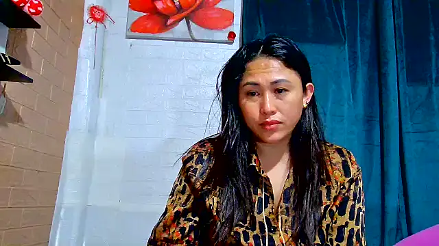 Ugly-Filipina webcam