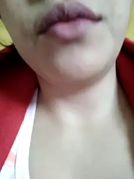 Webcam Model (Anki-doll)  is live.Free join now!