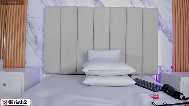 Iris_Thompson_ webcam