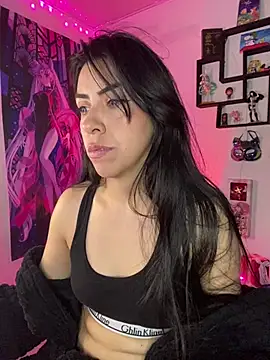 Webcam Model (Sky_Girl_LS)  is live.Free join now!