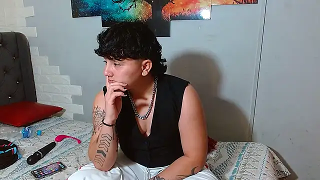 isabeautyx19 (F young) - 💀LICK DILDO💀