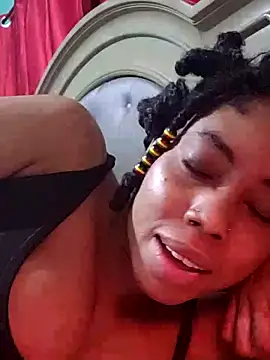 Webcam Model (HONEYSWEETS_LIVE)  is live.Free join now!