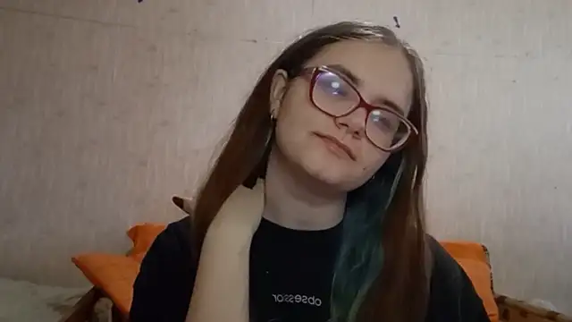 miyabeee - Miyabeee's free webcam - UK Sex Cams