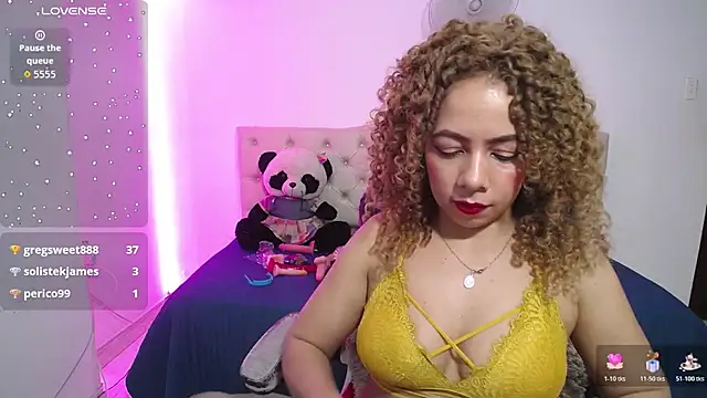 thalia_mills19 webcam