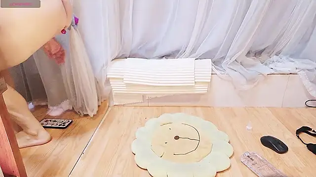 美女neinei_bao在线直播