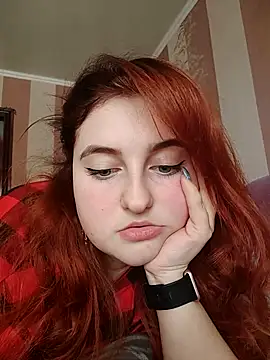 Webcam Model (WhiteBellaX)  is live.Free join now!