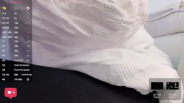 美女peachy_kiss在线直播