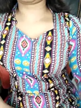 Webcam Model (Tapur-)  is live.Free join now!