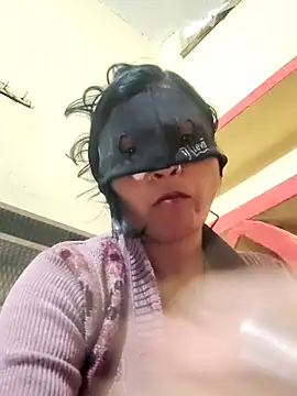 Webcam Model (Pyaar_Ki_Pooja)  is live.Free join now!