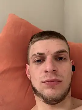 omg6phoo9 (Ask my age) - I'll show my dick on the street