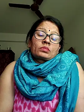 kavya78 – webcam model profile photo