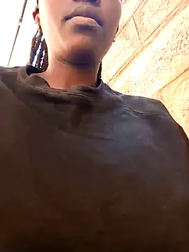 Webcam Model (Swirly_blac)  is live.Free join now!