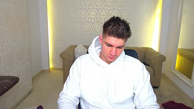 maxkaiden (M young) - Blow CLouds Party