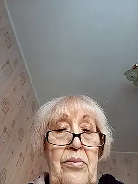 Webcam Model (Anatolia5961) is live