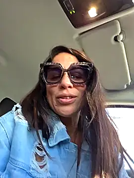 sexy7883 (Ask my age) - @TOPLESS FUORI