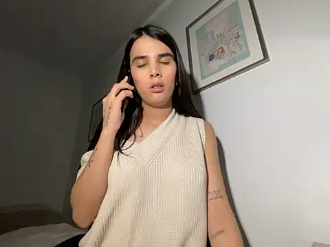 Lily_WellGifted webcam
