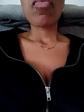 Webcam Model (Flacidas)  is live.Free join now!