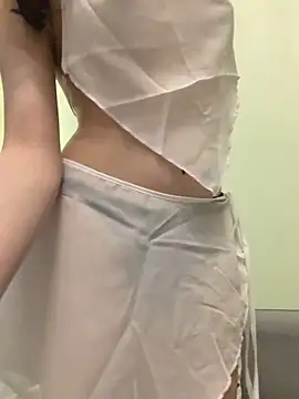 美女meimei_x在线直播