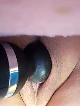 Webcam Model (Mariana_eclipse)  is live.Free join now!