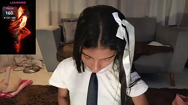 YuliethPetite webcam