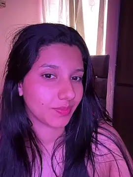 Webcam Model (emmariders2)  is live.Free join now!