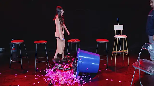 美女CUTEBABY-101在线直播