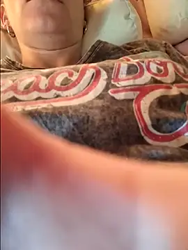 Webcam Model (AbidingAuspices)  is live.Free join now!