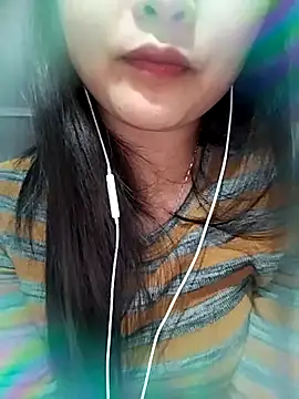 Webcam Model (moa_koa)  is live.Free join now!