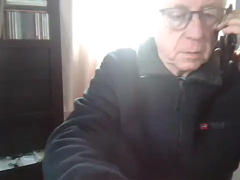 johnjohn622662 (M grandpa) - #big #bisexuals #bottom #brunettes #french #grandpas #handjob #penis-ring #recordable-publics #shaven #uncut #white