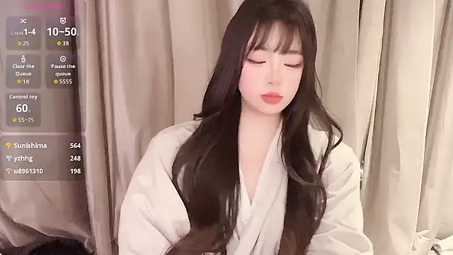 美女Kivcaluck在线直播