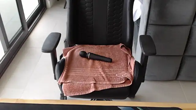 Webcam Model (Wendysexyx)  is live.Free join now!