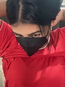 Webcam Model (Myra_Desire69)  is live.Free join now!