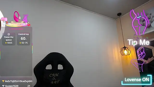 Taboo-AliyahRyan webcam